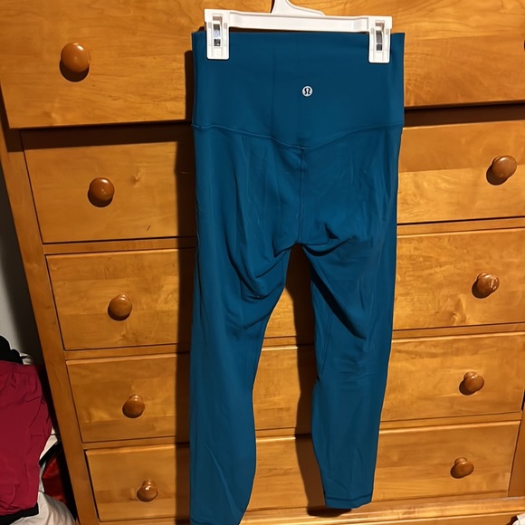 Lululemon align tight capri blue - Picture 2 of 3